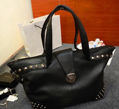2014秋季欧美风尚 铆钉插锁防盗大包，演绎摩登都市安全美学